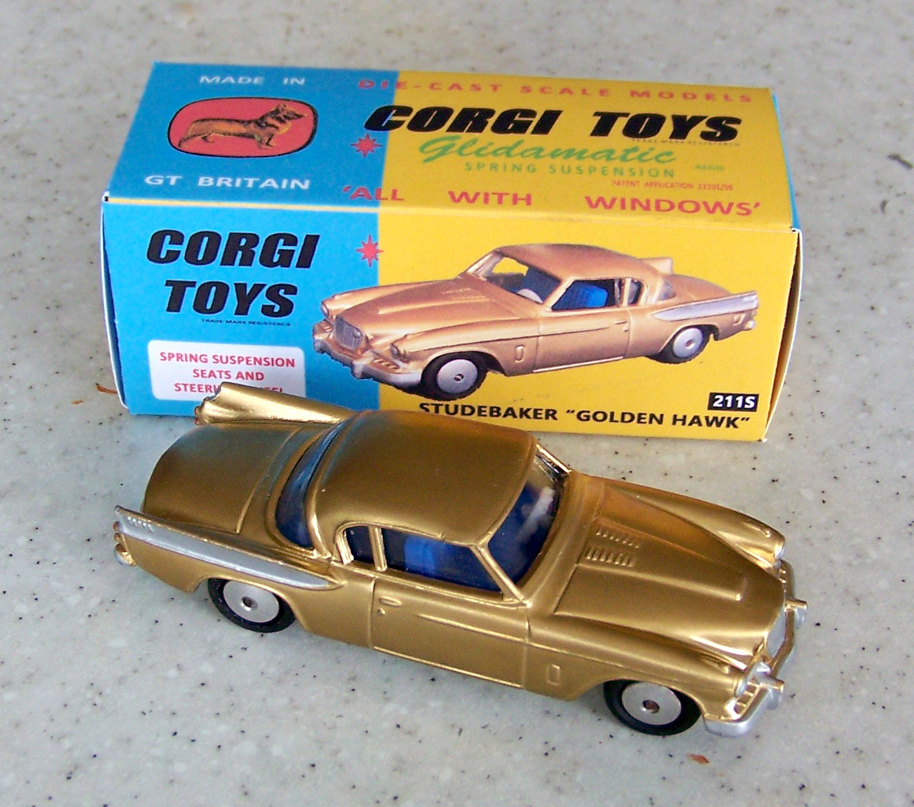 ../content/H5/Studebaker Golden Hawk with Box (H541)/images/11.jpg